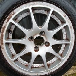 racing type alloys taken off my toyota yaris all with plenty of life on them.
may fit other 4 studded wheels.
what you see in the pictures is what you get.
195/ 50/15
no offers please