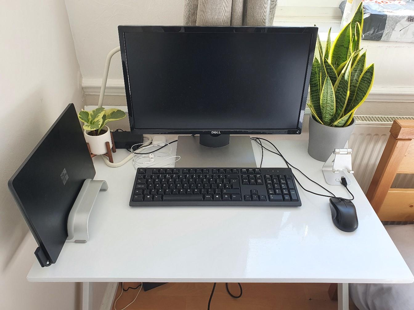 *NOW £10* Habitat Folding Desk, White in SW14 London for £10.00 for