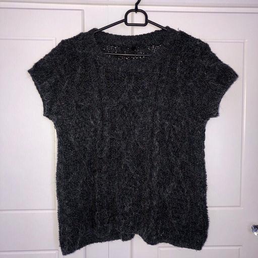 Buy & Sell Central London Clerkenwell - Central London - Photos for Dark Grey Short Sleeve Jumper