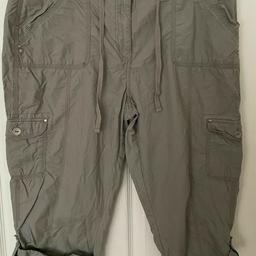 Papaya Size 16 Women's Cargo Grey Cropped Trouser in good used condition.
Bought too small.Please see pictures as form part of the description.Sold as seen.
Cash on collection or can be posted +£3.20. Payment with Paypal if posted
From smoke/pet free home