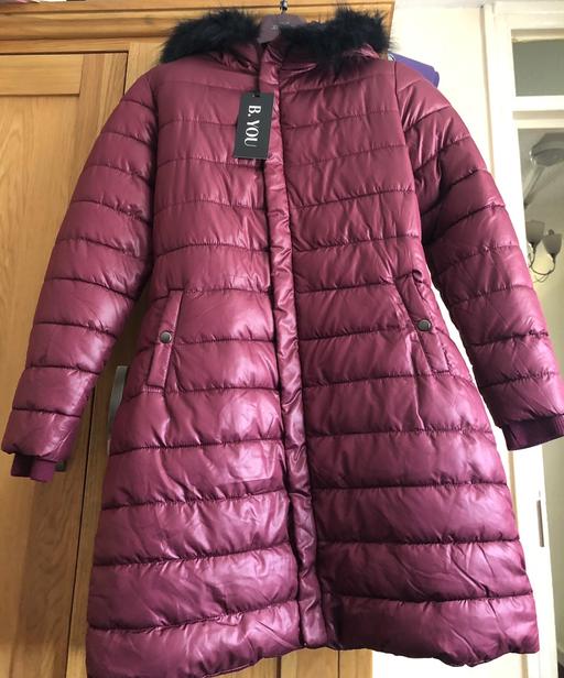 Buy & Sell East London Cann Hall - East London - Photos for B you fur Hooded padded women Coat