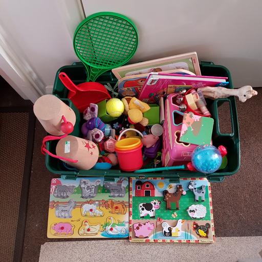 Buy & Sell Somerset Street - Somerset - Photos for Plastic tub of used childrens toys