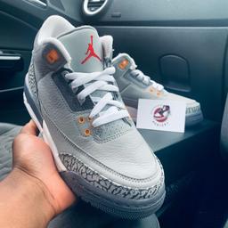 Brand New Jordan 3 Retro GS ‘Cool Grey’ U.K. 5

Free First Class Shipping. 

These trainers are completely brand new and have never been worn. Comes with the original box.
