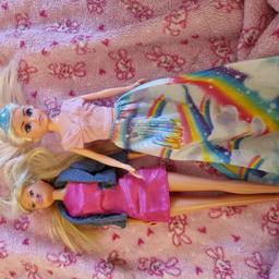 Zwei Barbie Puppen inkl. Kleidung und Schuhe