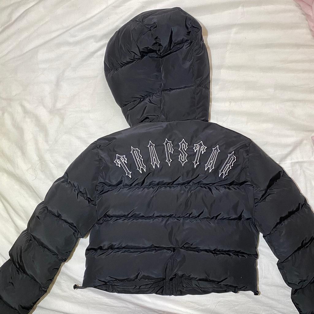 Trapstar Cropped Puffer in TW14 Hounslow for £300.00 for sale | Shpock