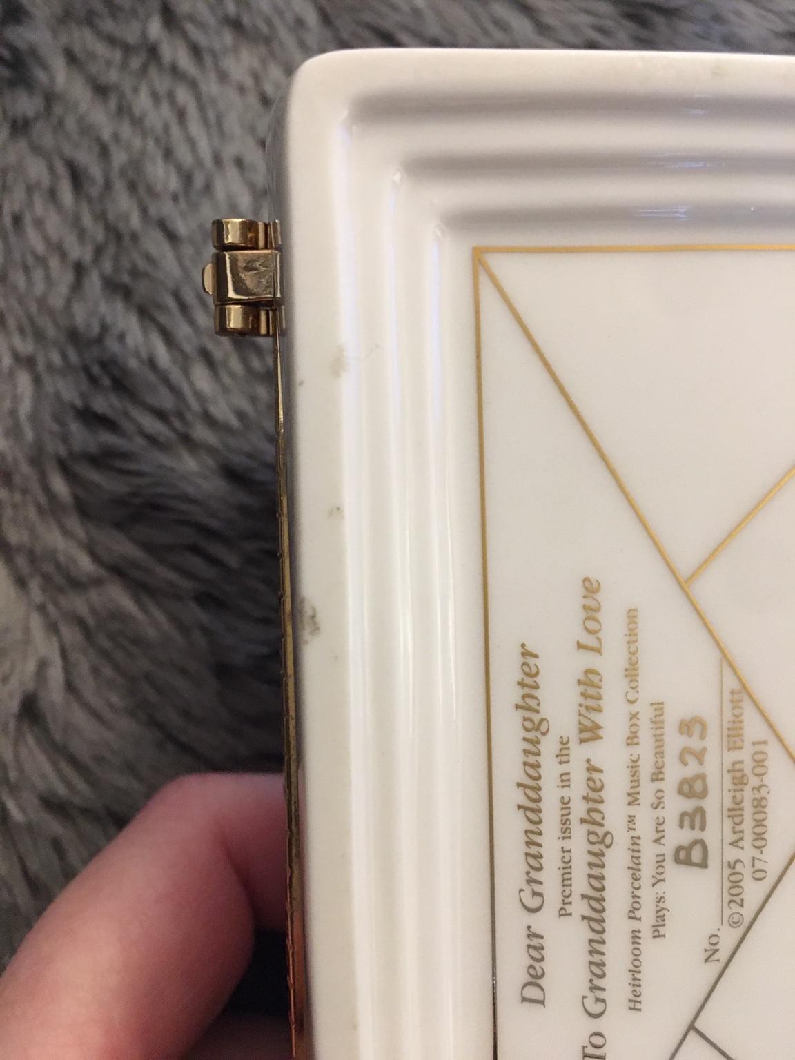 Ashleigh Elliott Grandaughter Music Box in Great Yarmouth for £10.00