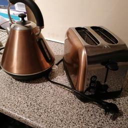 Selling a pyramid kettle and matching toaster change of colour scheme Collection Only tw14 originally 29.99 and 22.99