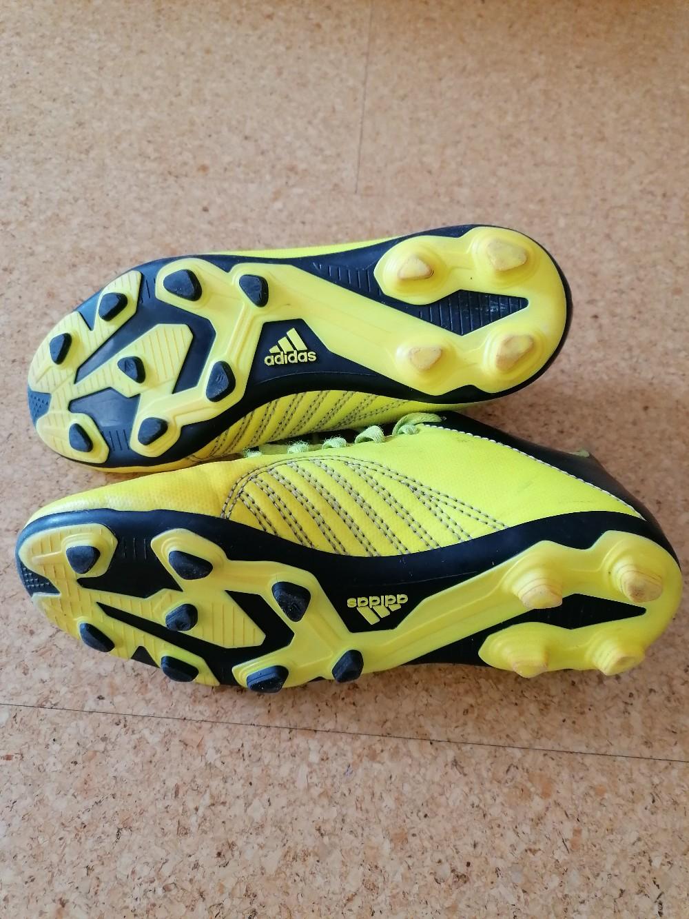 Fussballschuhe Gr. 33 1 2 in 6320 Gemeinde Angerberg f r 14 00