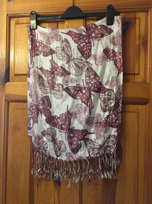 Buy & Sell West Yorkshire Leeds - Photos for Beautiful butterfly silk scarf