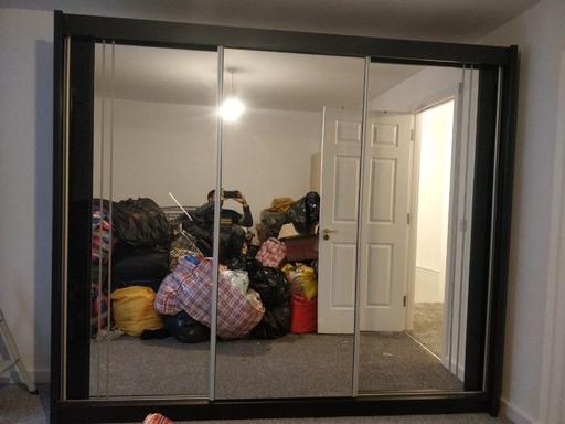 Buy & Sell South East London Brixton - South East London - Photos for Oma sliding mirror door Wardrobe