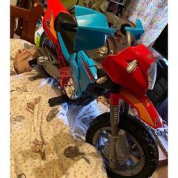 Selling this lovely electric motorbike son don’t use it anymore just sitting there all works perfect and makes loads of noises lights up can be seen working just lost the charger for it in really good condition