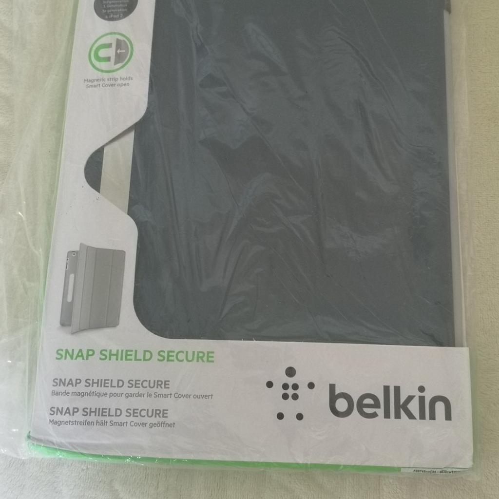 New belkin snap shield secure smart cover for ipad 3rd generation & ipad 2
Collection burscough or willing to post if you can pay through paypal and cover the p&p charges
Please take a look through my other items