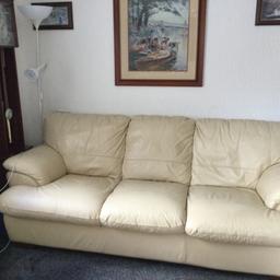 3 Seater Settee +Pouffe there is I couple of small marks as seen on pictures this is a very comfortable Settee