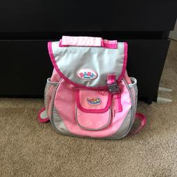 baby born rucksack

ideal to keep baby’s accessories and clothes safe in

collect st. john’s wakefield