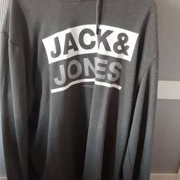 Jack & Jones hoodie 

Grey 

Size XL

Good condition