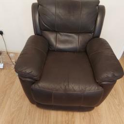 2 SUEDE LEATHER RECLINER CHAIRS
GOOD CONDITION FULLY ELECTRICAL WORKING
THEY COME APART SO WILL IN A CAR
£75.00
MUST COLLECT
