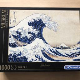 Puzzle mit Hokusai-Wellen Motiv