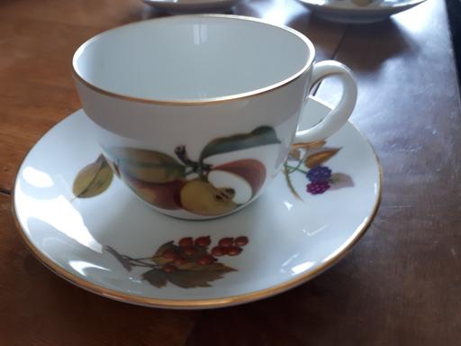 Buy & Sell Norfolk Great Yarmouth - Photos for Royal Worcester Evesham gold