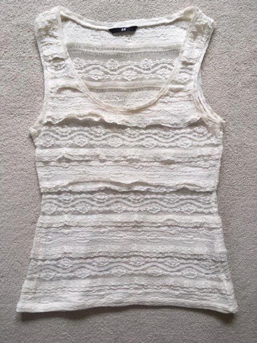 Buy & Sell Bracknell Forest Binfield - RG42 - Photos for Lacy vest top