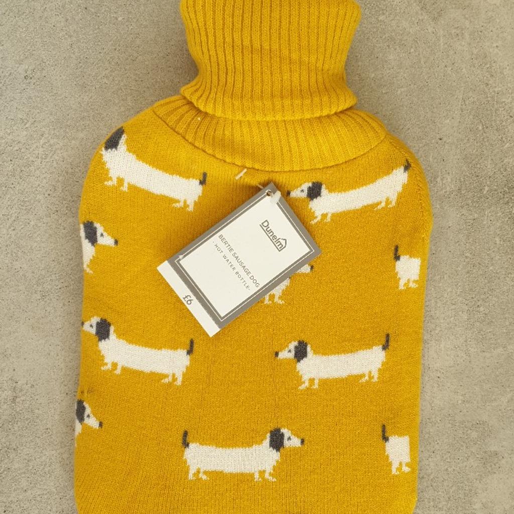 sausage dog hot water bottle in NN9 Finedon für £ 3,00 zum Verkauf
