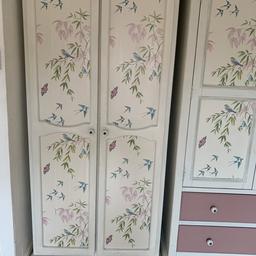 Sturdy wooden wardrobe
Great project
Painted to match the bedroom but the paper could be removed and item could be repainted/designed
Collection only