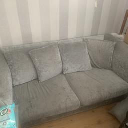 Used sofas but they do have some marks but can easily be used with throws & one cushion is broken as pictured & will def do someone a turn collection mottingham ASAP as we have just put them outside 