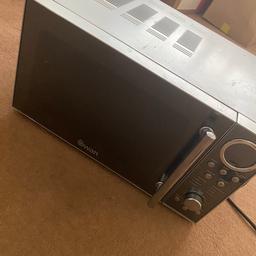 Microwave free to collector!