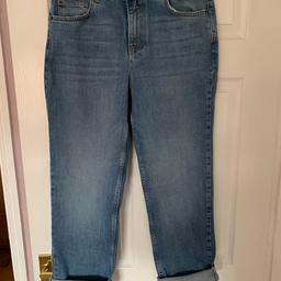 Brand new with tags 
Size 14
High waisted boyfriend jeans