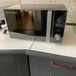 Excellent condition only selling due to new house having an integrated microwave