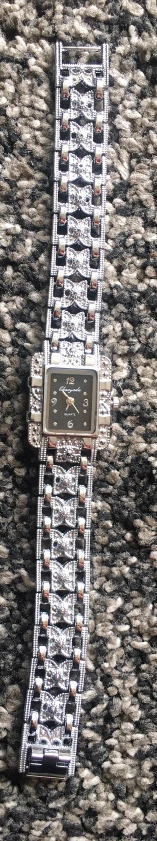 Buy & Sell West Midlands Walsall - Photos for Beautiful Silver Watch