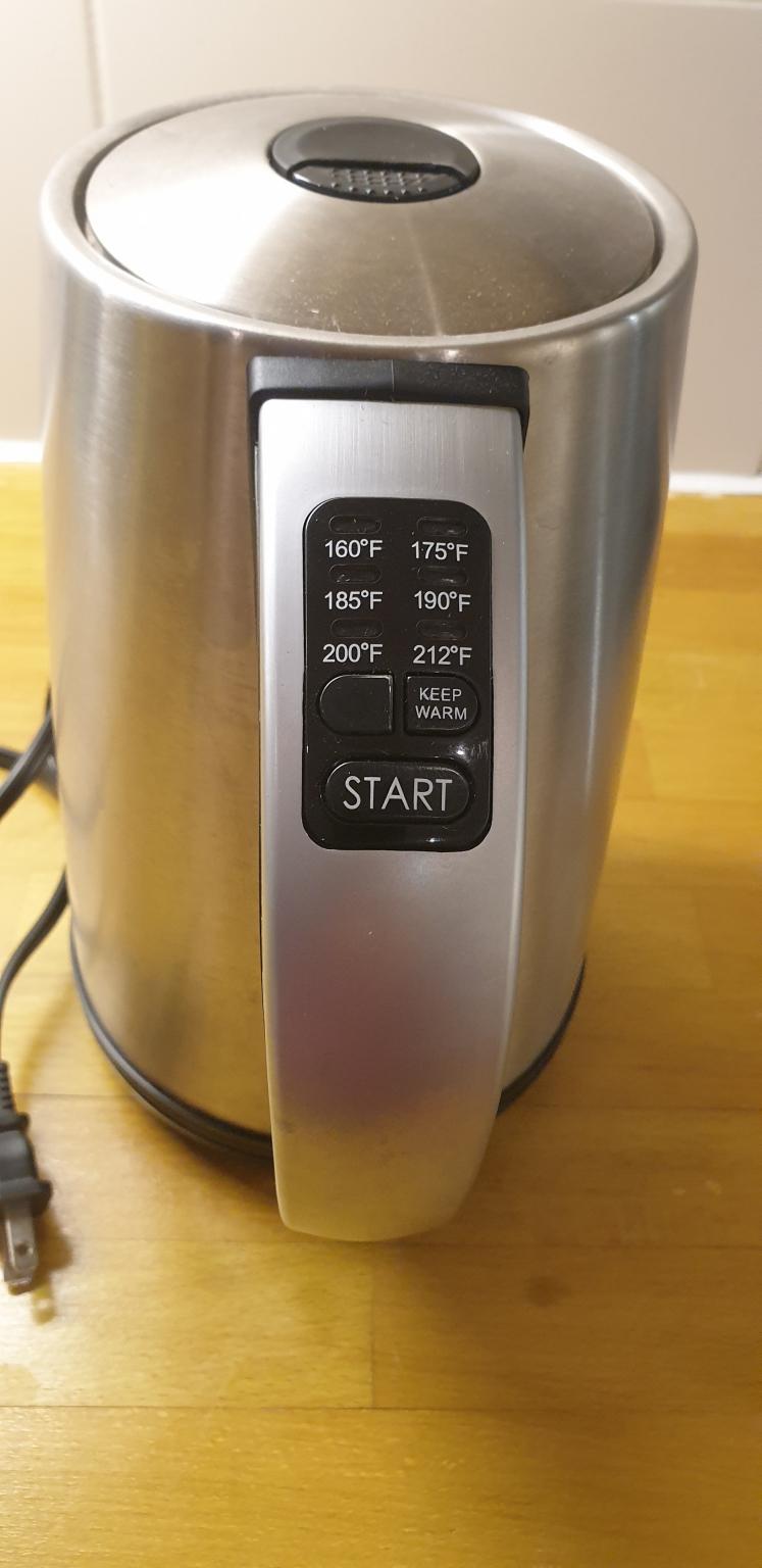 Epica 6temperature Steel Cordless Kettle in W2 London for £10.00 for