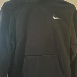 Nike hoody
size 12-13
can be collected from B32 or B65. can also be posted or delivered for an additional fee.