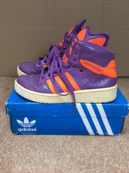 Buy & Sell West Midlands Sandwell - Photos for Adidas women’s/girls Trainers