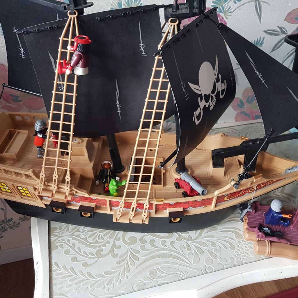 playmobil big pirate ship raft in WV14 Sandwell für £ 15,00 zum Verkauf ...