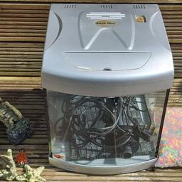 Aqua one 320. 28ltrs. 
Good condition. Comes with coloured stones, filter and a few tank ornaments.