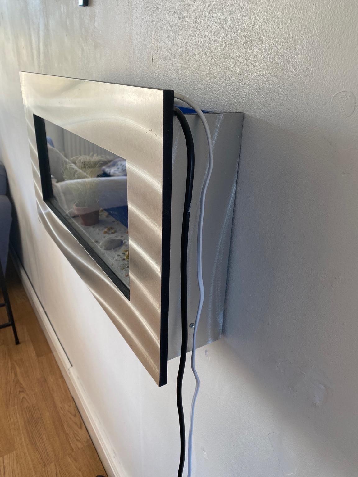 Wall mounted fish tank in NE25 Tyneside für £ 40,00 zum Verkauf | Shpock AT