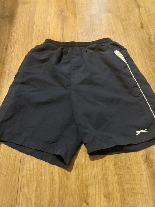 Buy & Sell Leicestershire Charnwood - Photos for SLAZENGER NAVY SHORTS AGE 13 YEARS