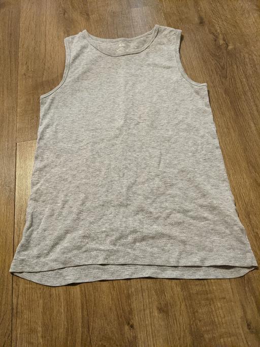 Buy & Sell Leicestershire Charnwood - Photos for GREY VEST TOP AGE 12 YEARS