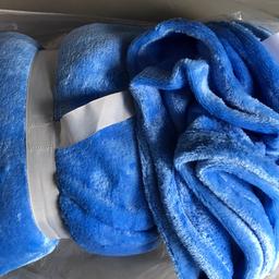 John Lewis blue fleece blanket 170x130 cms 
New but not in original packing rrp £24.99

Cash on collection only