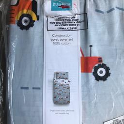 John Lewis little home single duvet set construction set rrp £30 
New in packing 
Cash on collection only