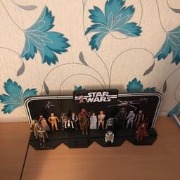 7 Star Wars figures all 1977. That’s all I know about them !