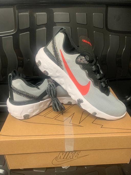 Buy & Sell Essex Epping Forest - Photos for Nike Renew Element 55 se (GS)