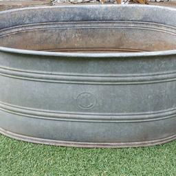 33 x 19.5 x 10.5 inch embossed with an anchor and letters W.W
Good solid condition.
a few holes in bottom for drainage.

any questions please ask