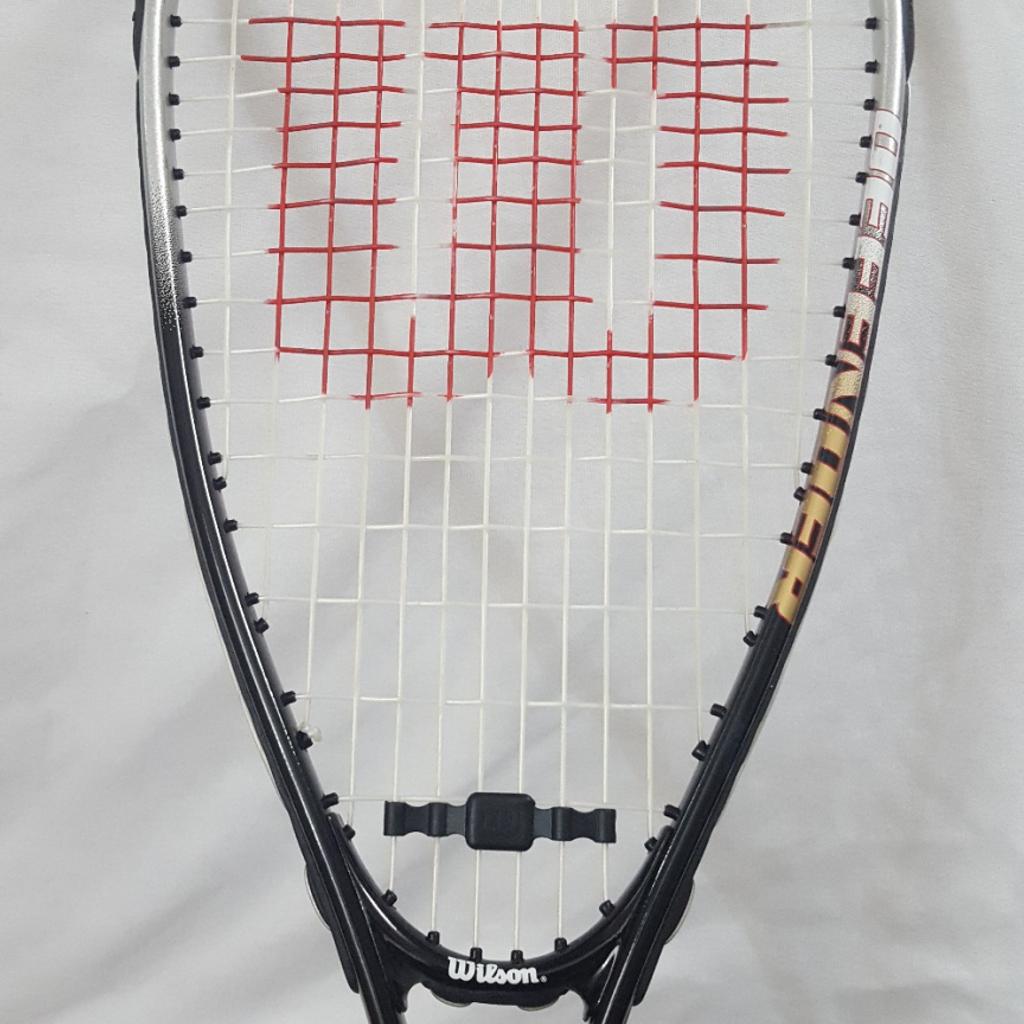 WILSON DEFENDER SQUASH RACKET. in B28 Birmingham für 6,00 £ zum Verkauf ...