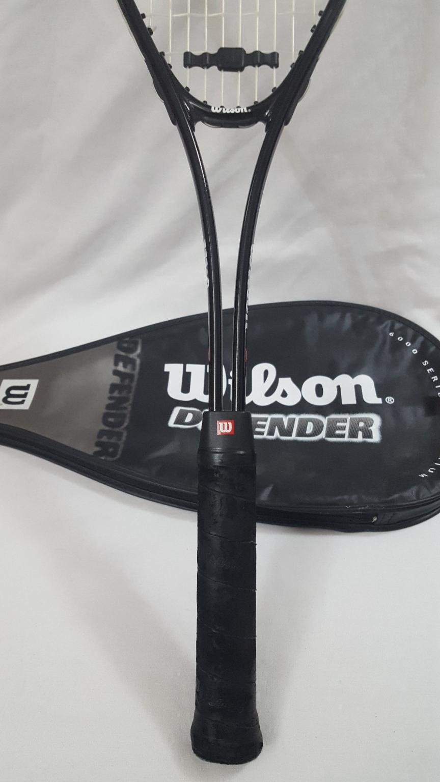 WILSON DEFENDER SQUASH RACKET. in B28 Birmingham für 6,00 £ zum Verkauf ...