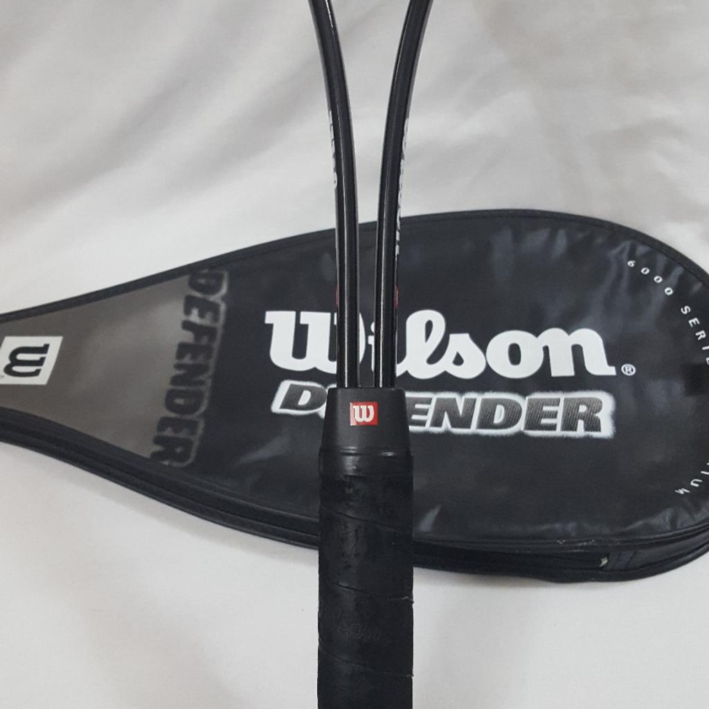 WILSON DEFENDER SQUASH RACKET. in B28 Birmingham für 6,00 £ zum Verkauf ...