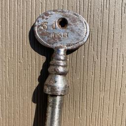Vintage Hiatt Handcuff Key, price could include UK postage.