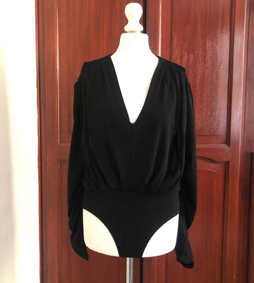 Buy & Sell South West London Sands End - South West London - Photos for H&M black U.K. size 8 bodysuit blouse