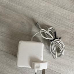 60w Apple MacBook charger, compatible with all MacBooks from 2012 and onwards (except for the new USB C versions)

1 month warranty