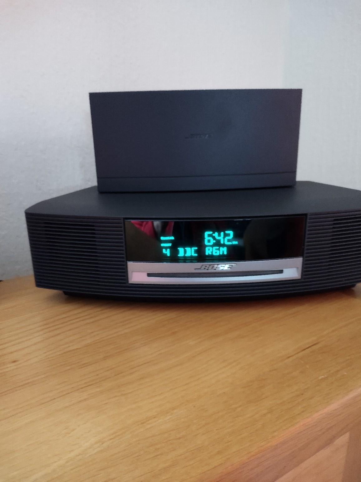 BOSE radio/CD player/dock in DY11 Forest for £140.00 for sale Shpock